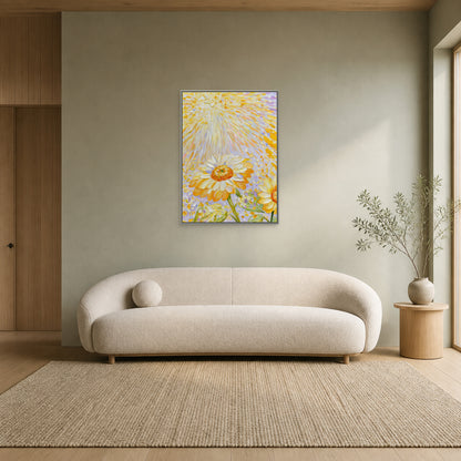 Tournesols dans la lumière dorée dans un fin cadre flottant argenté centré au-dessus d’un canapé crème incurvé sur un mur sauge pâle
