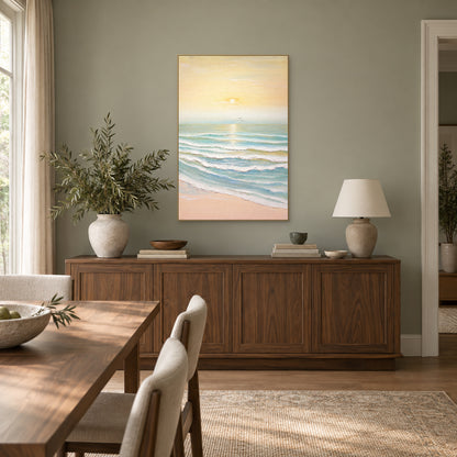 Paysage marin pastel Marée du matin dans un cadre flottant champagne au-dessus d’un buffet de salle à manger