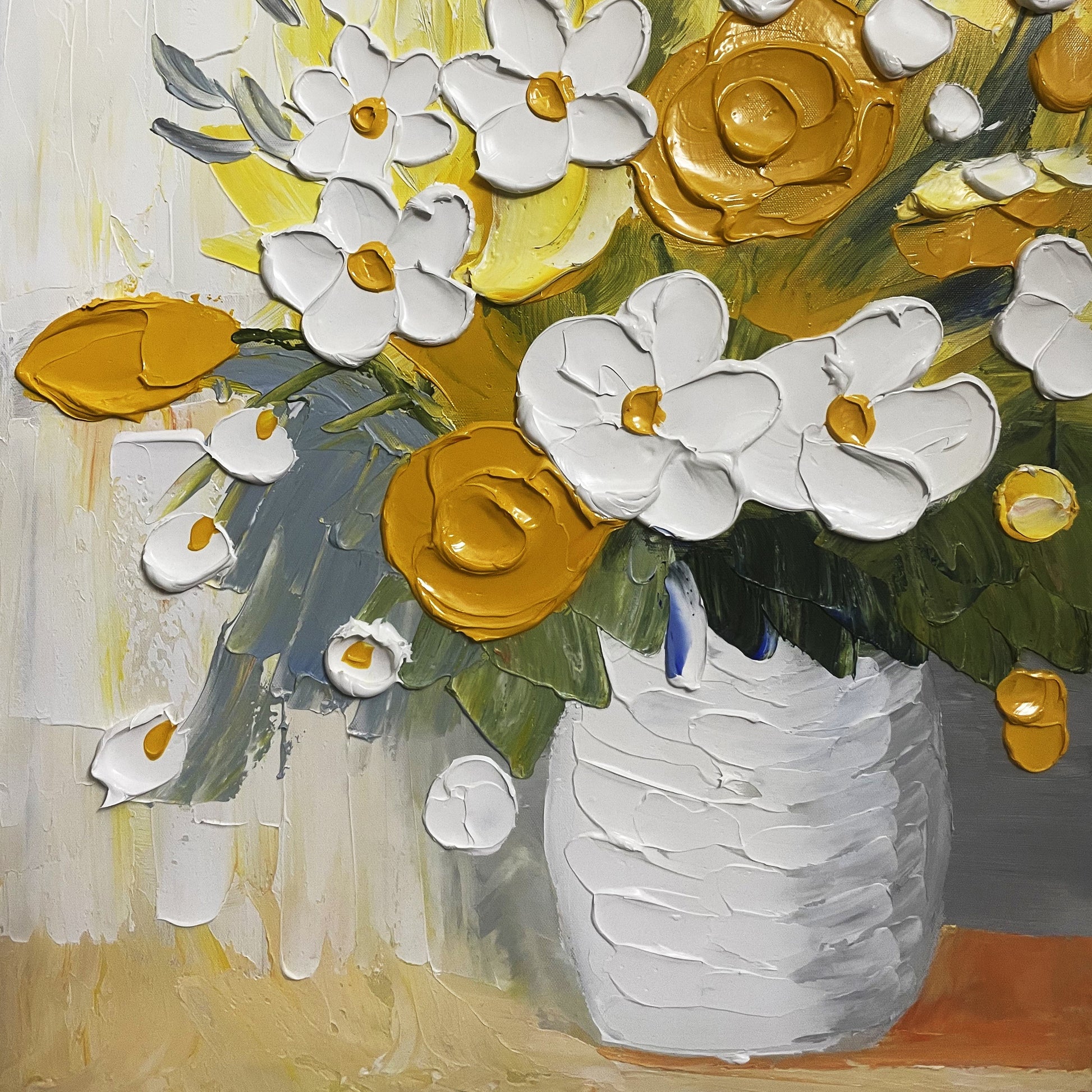 Angled close view of Solaris Impasto raised flower and vase texture